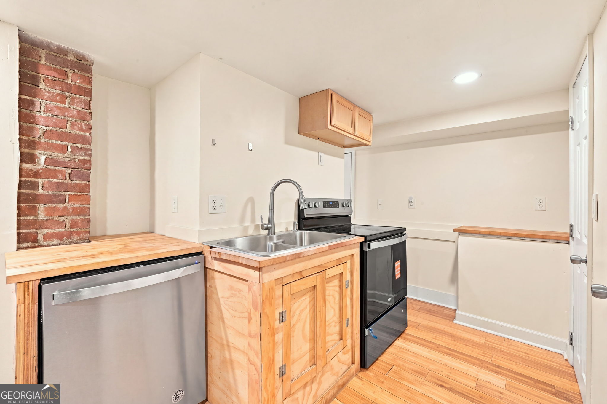 1058 Atlantic Drive Nw Property Photo 27