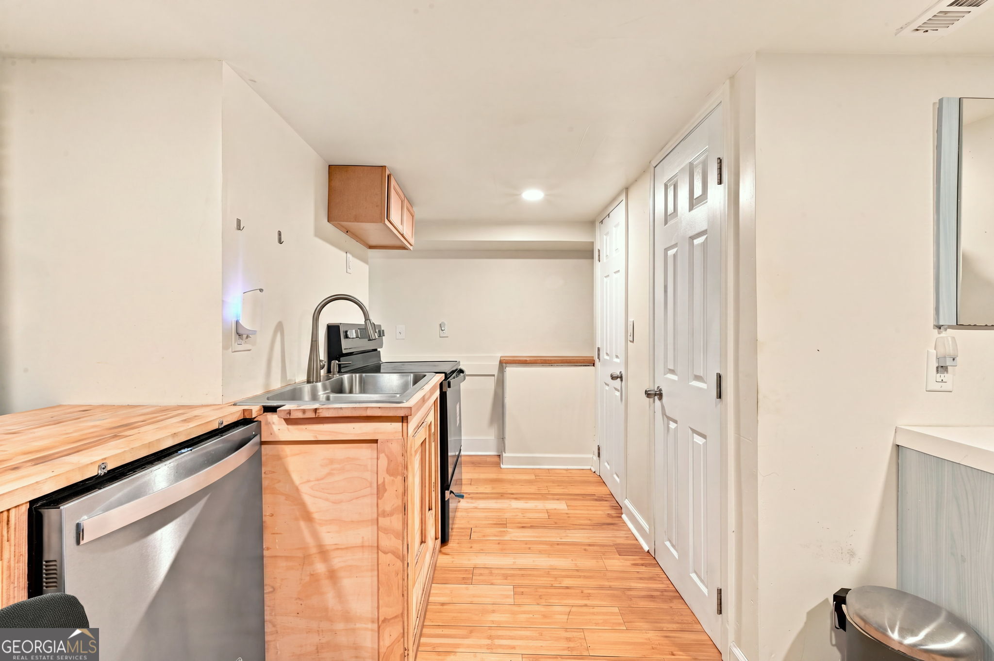 1058 Atlantic Drive Nw Property Photo 28