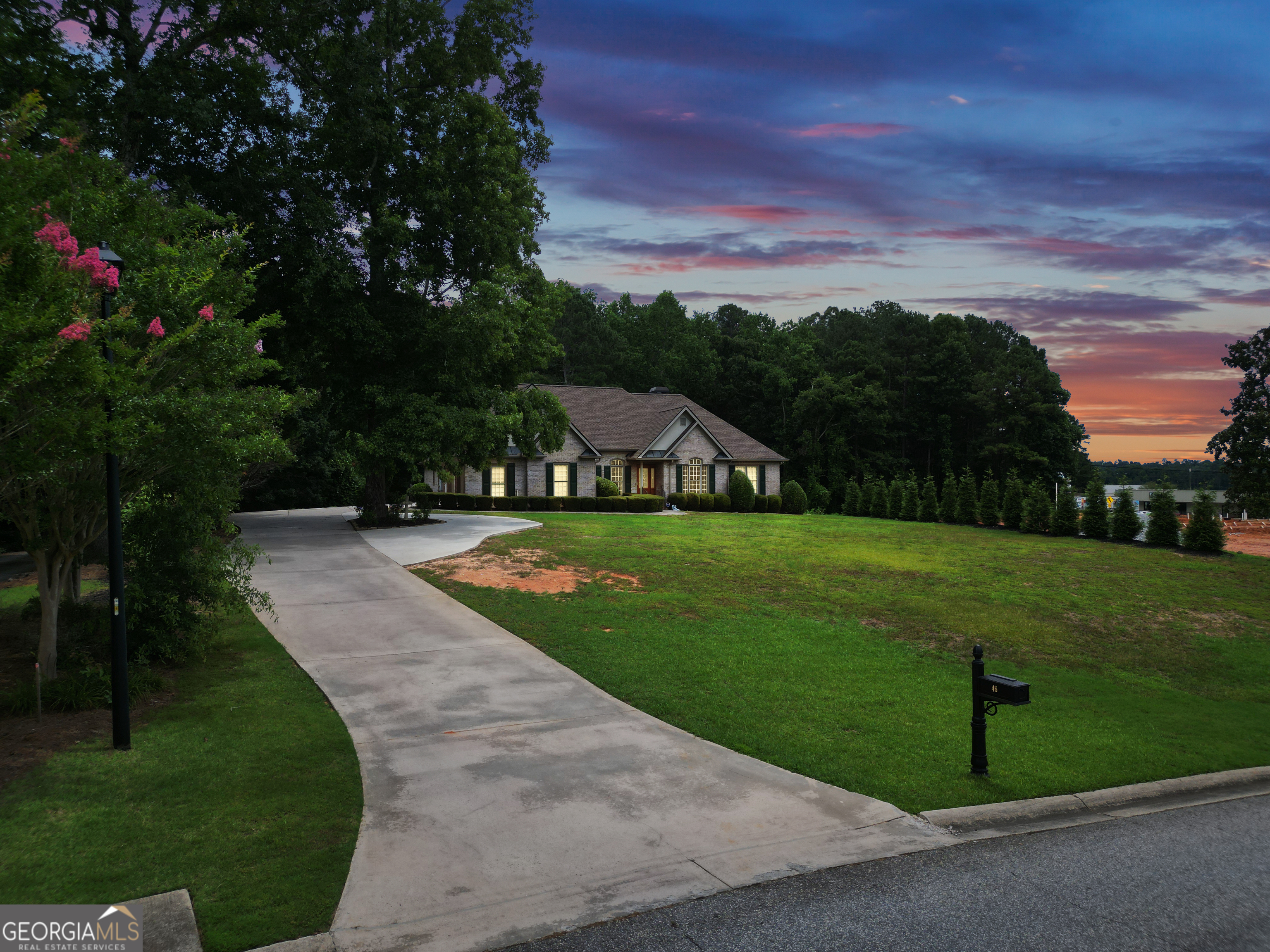 46 Riverview Drive Property Photo 9