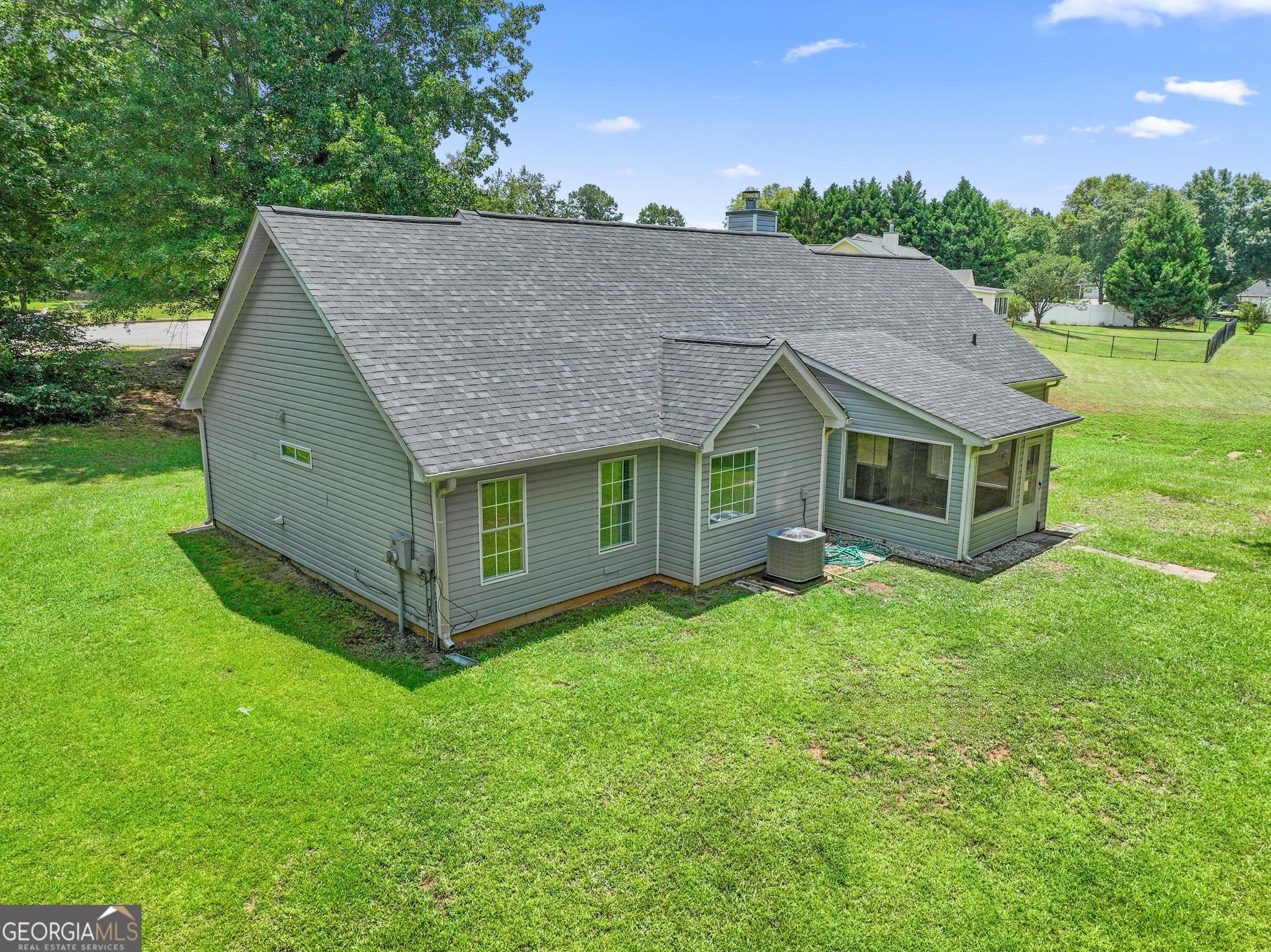 169 Meadow View Drive Property Photo 9