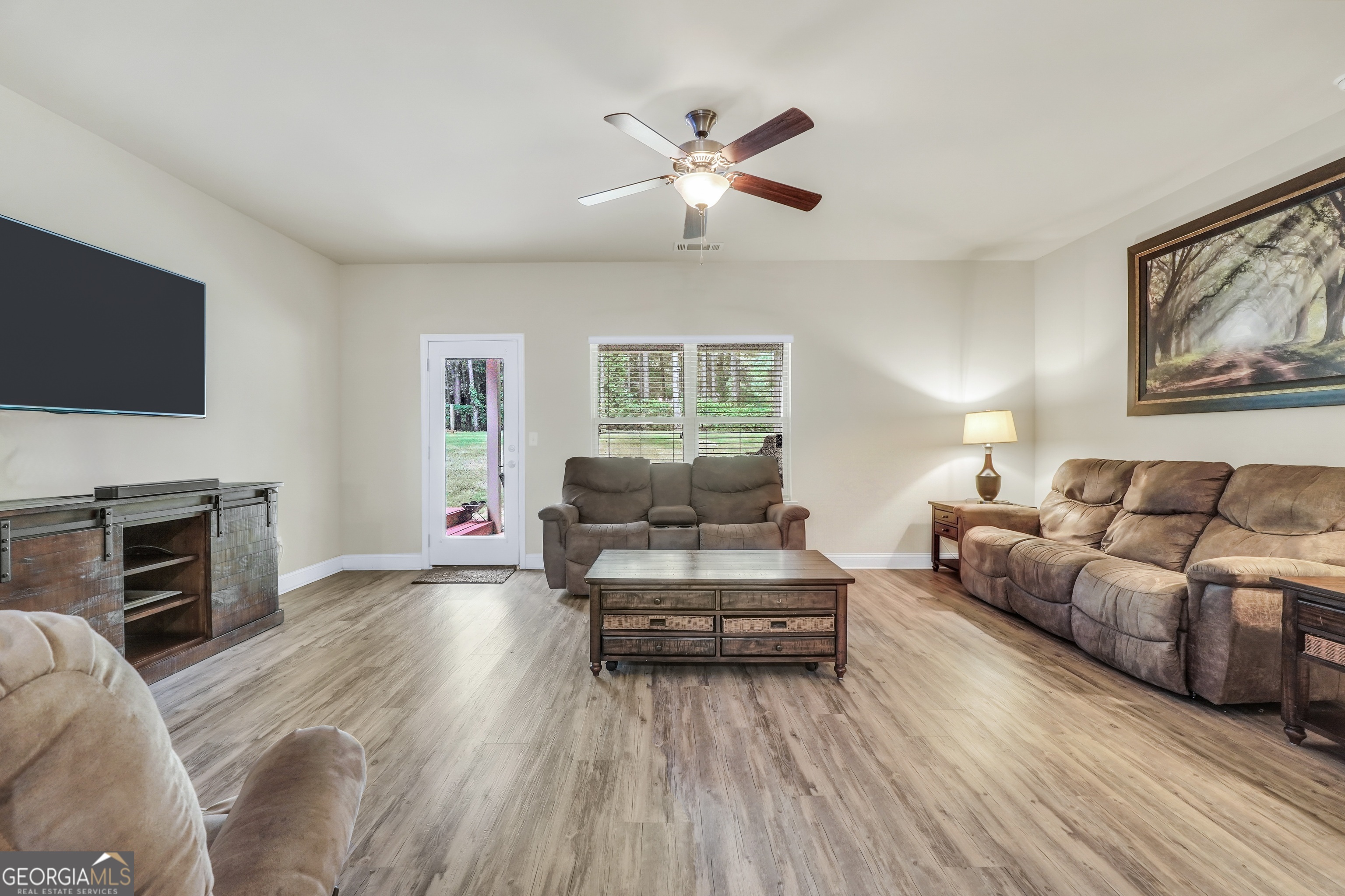 1002 Yorkshire Drive Property Photo 18