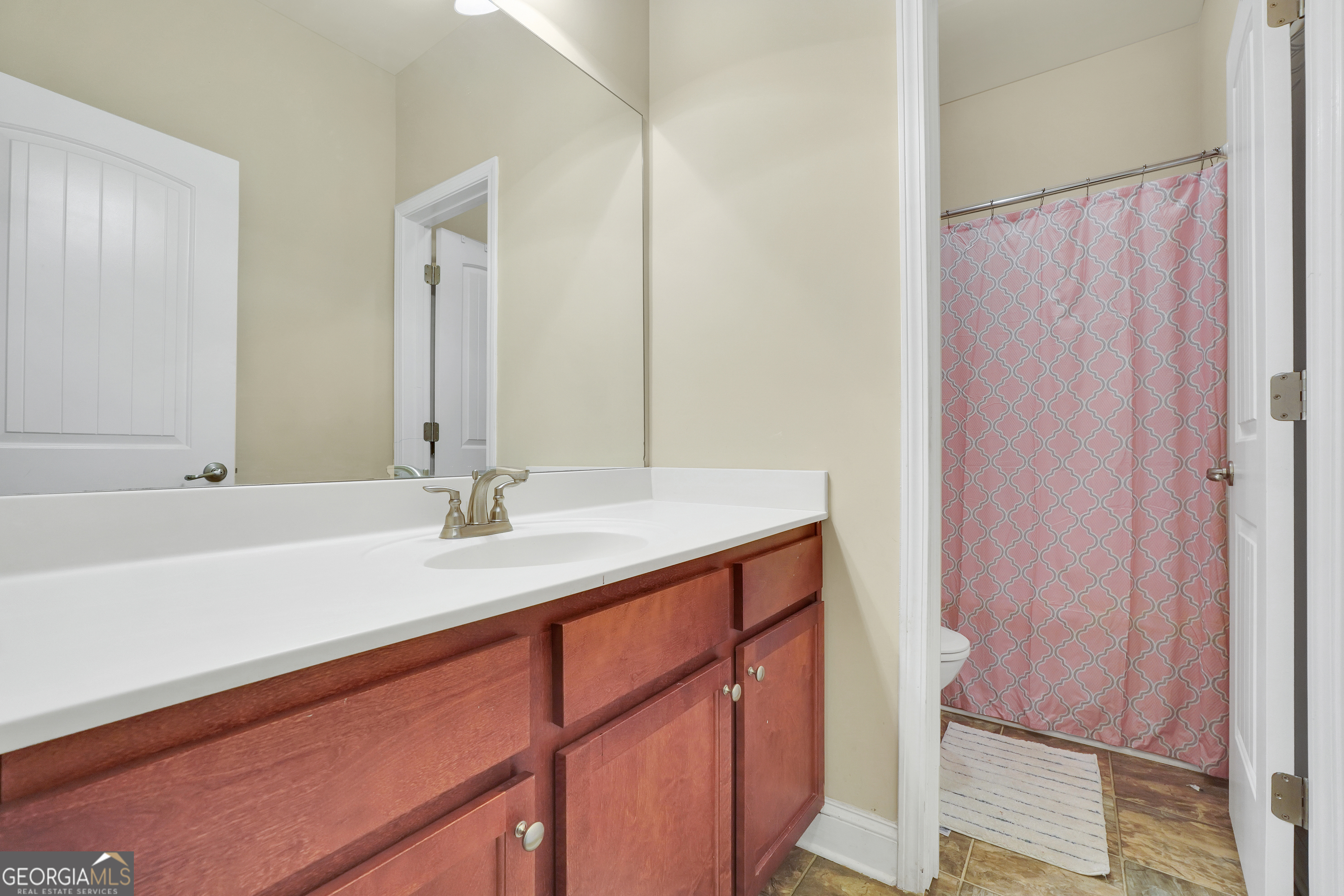 1002 Yorkshire Drive Property Photo 29