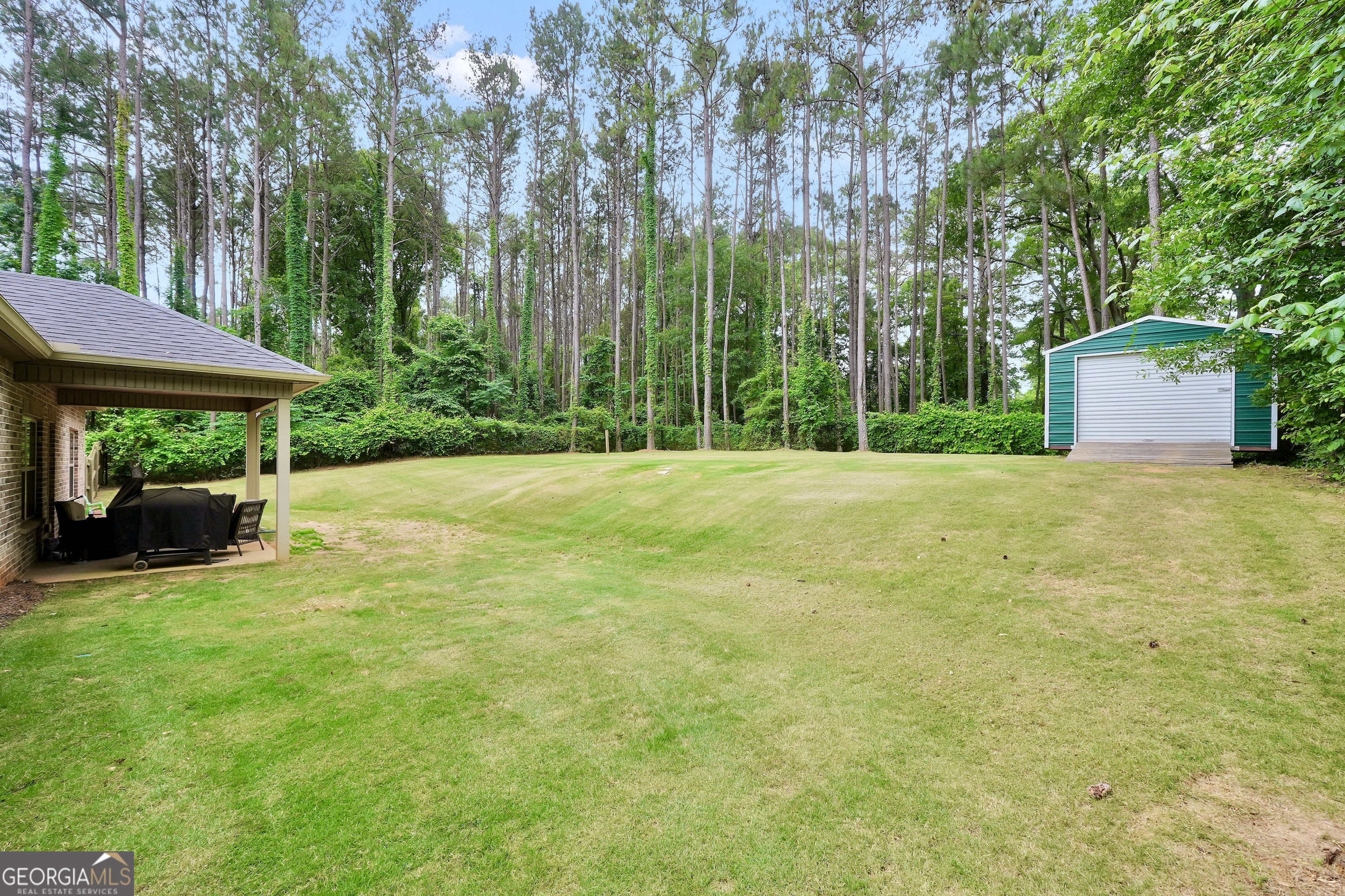 1002 Yorkshire Drive Property Photo 36