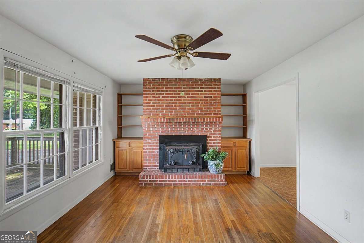 5735 Burnt Hickory Road Property Photo 4