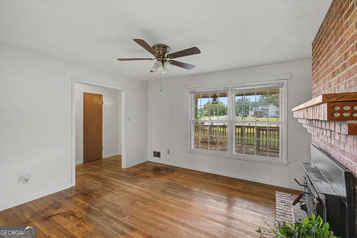 5735 Burnt Hickory Road Property Photo 12