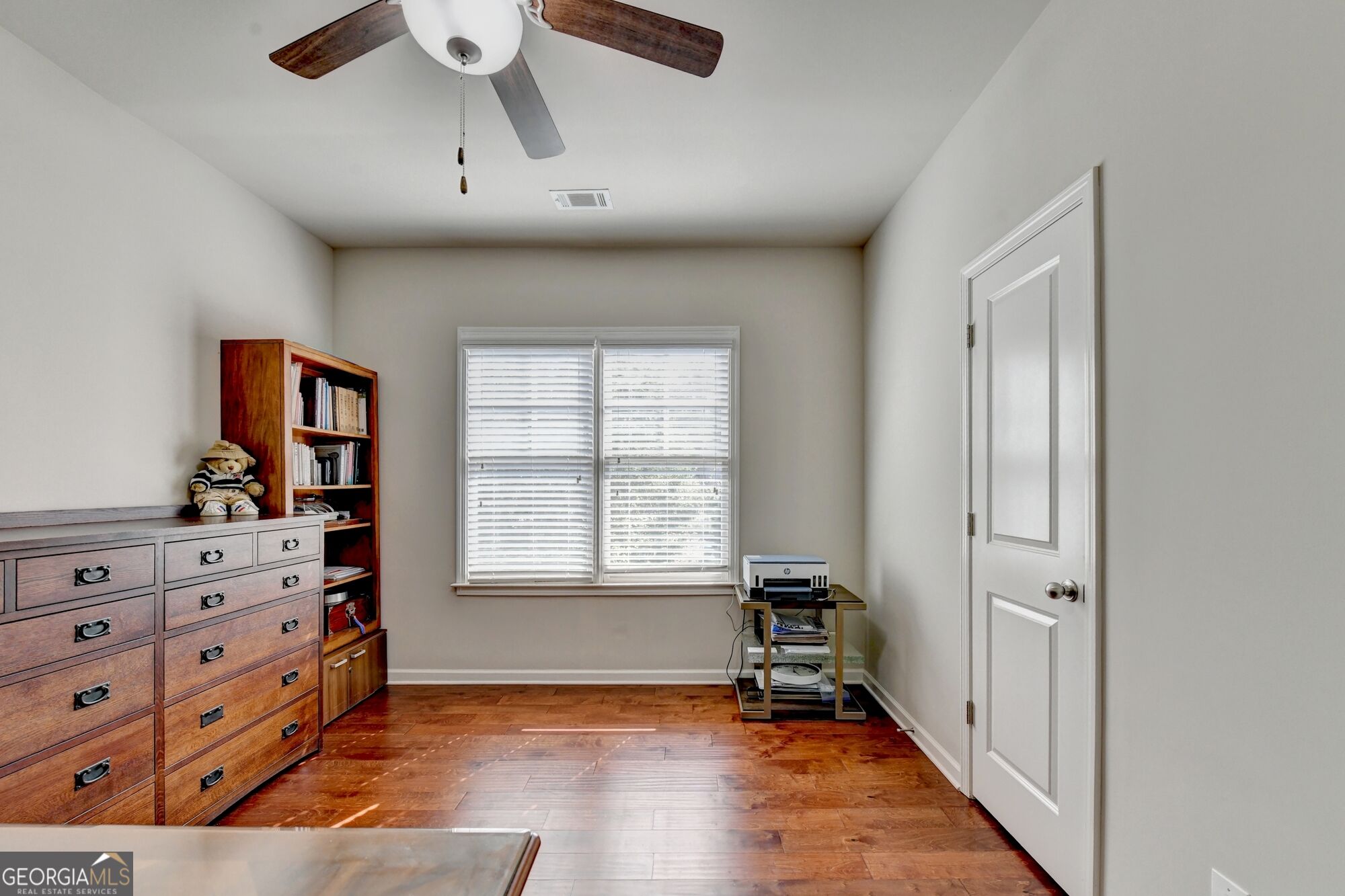 4922 Park Vale Drive Property Photo 40