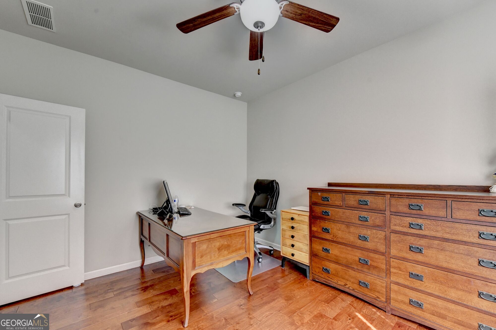 4922 Park Vale Drive Property Photo 41