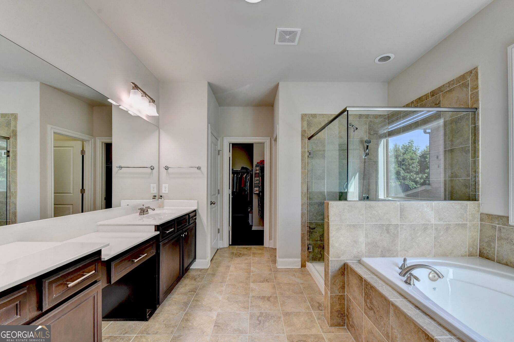 4922 Park Vale Drive Property Photo 53