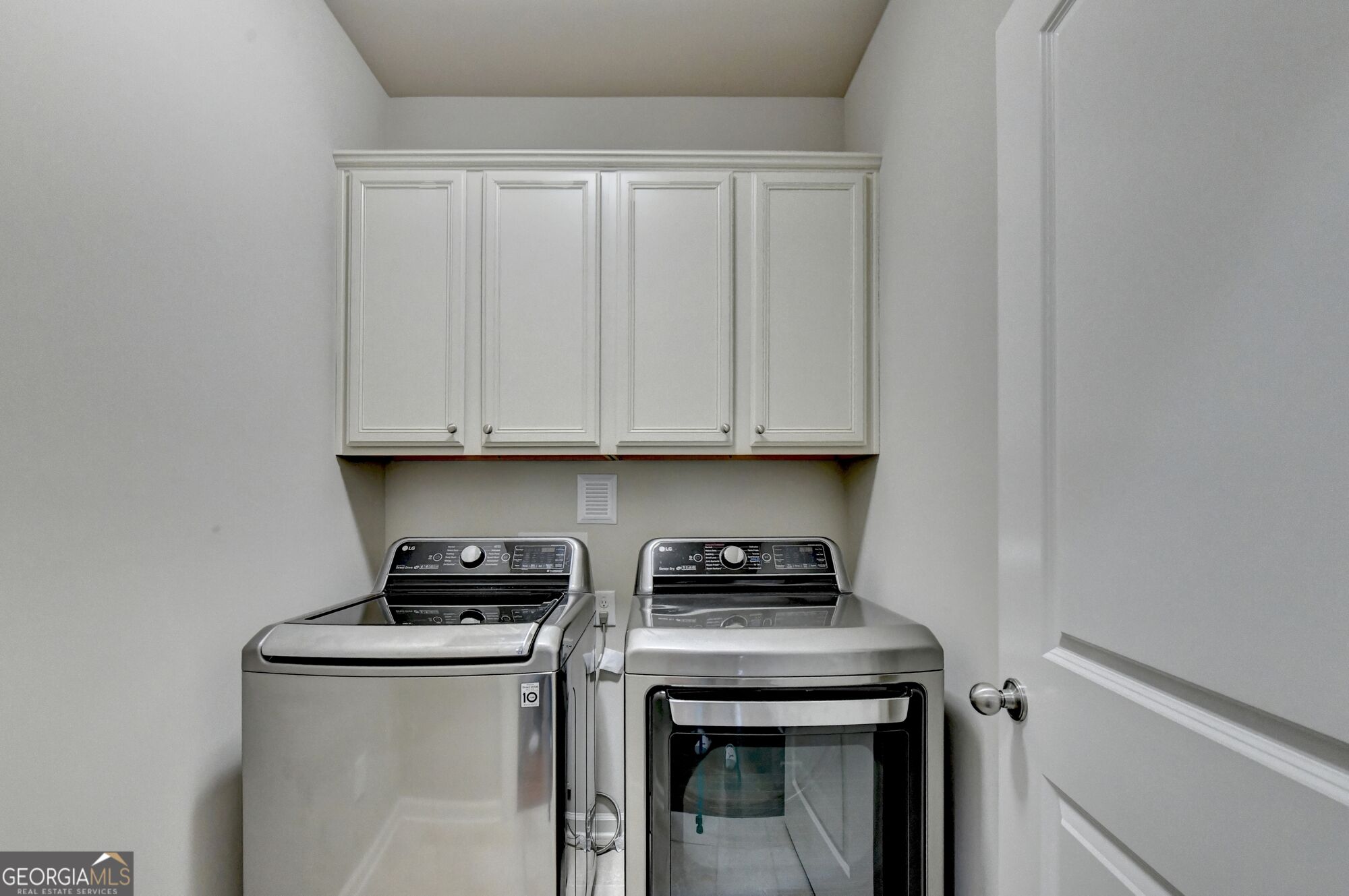 4922 Park Vale Drive Property Photo 58
