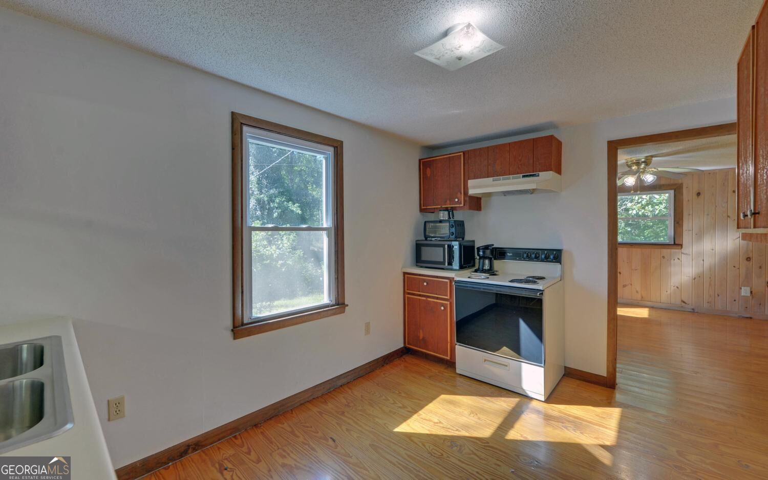 910 Hells Hollow Road Property Photo 16