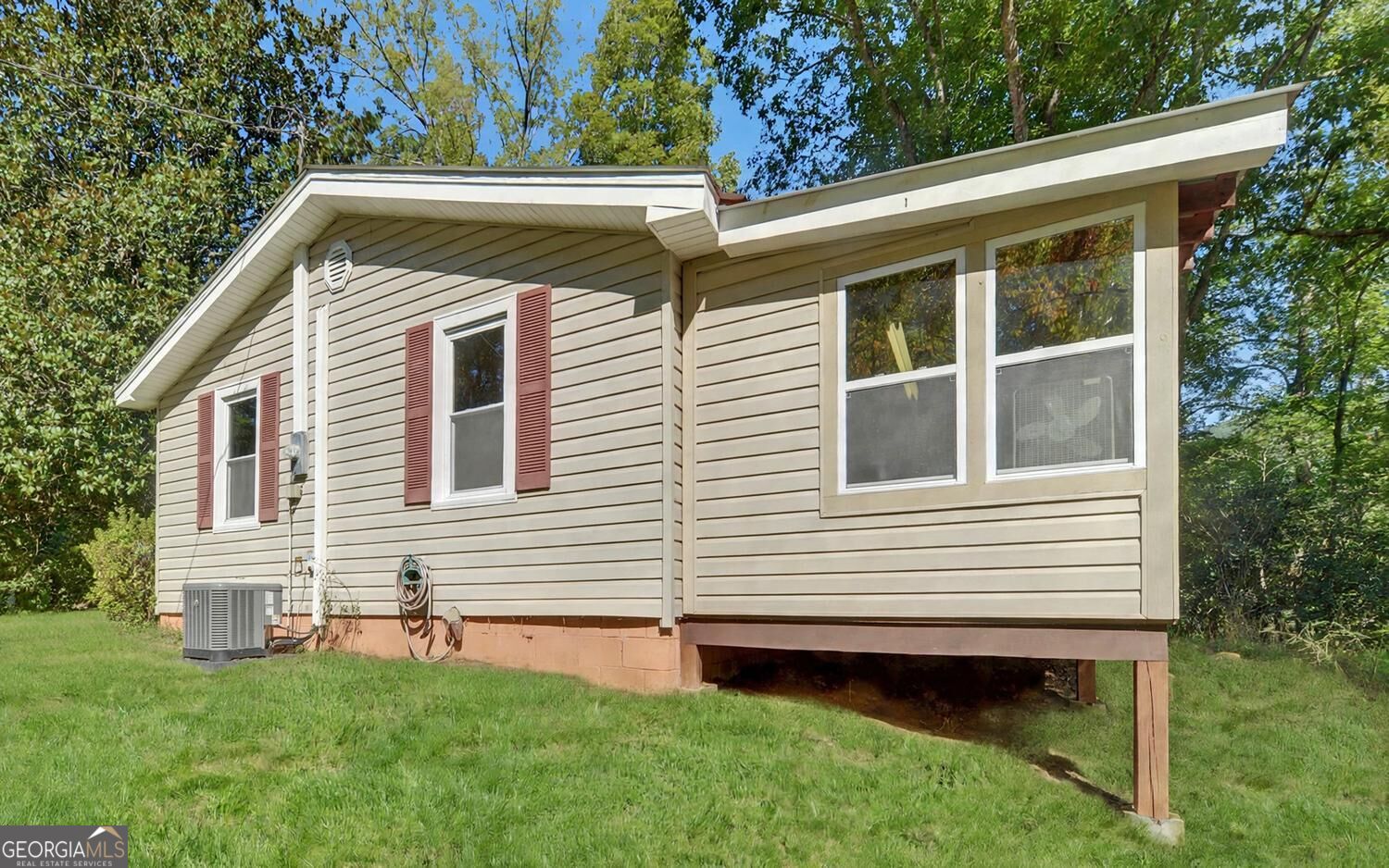 910 Hells Hollow Road Property Photo 29