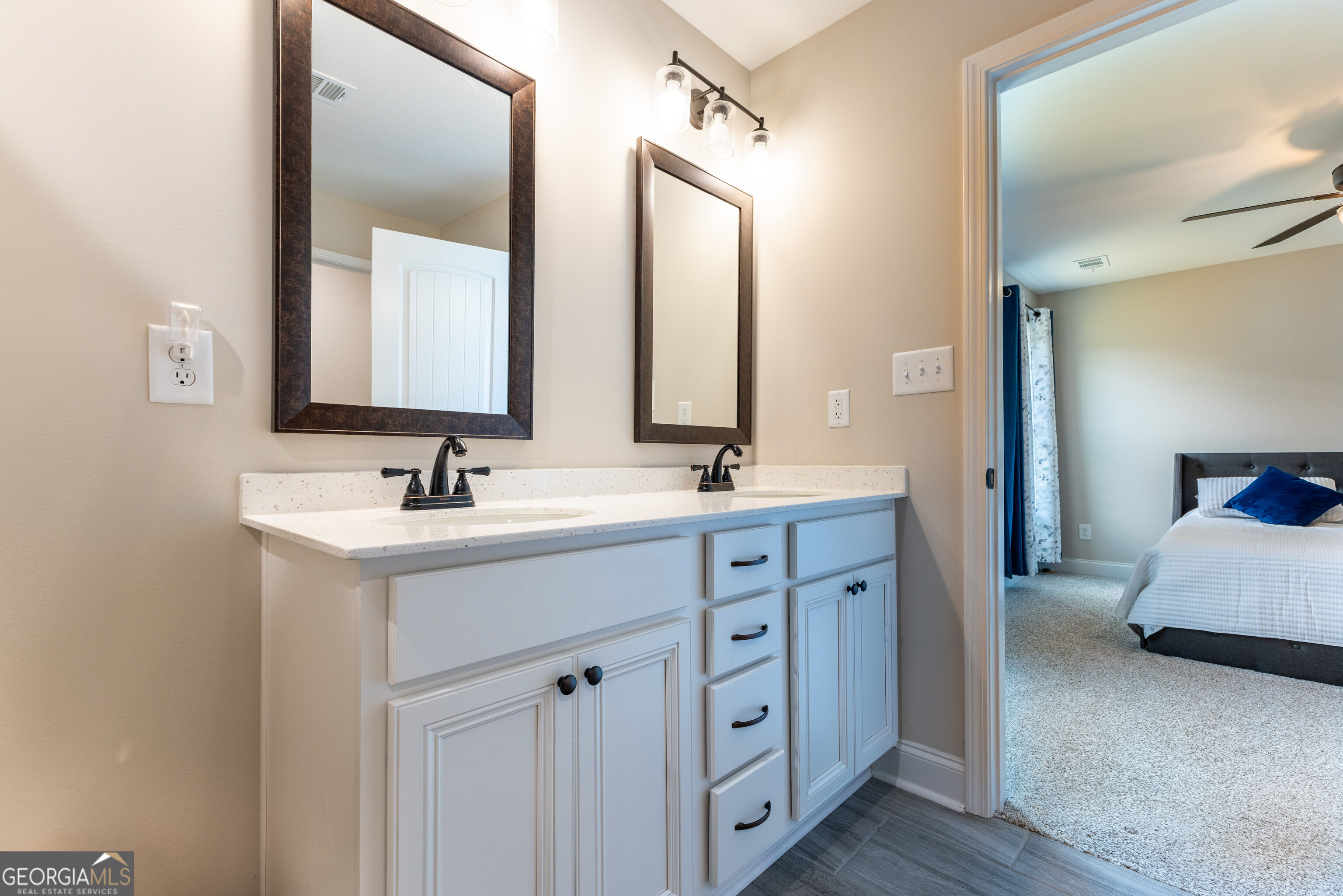 168 Red Tail Circle Property Photo 8