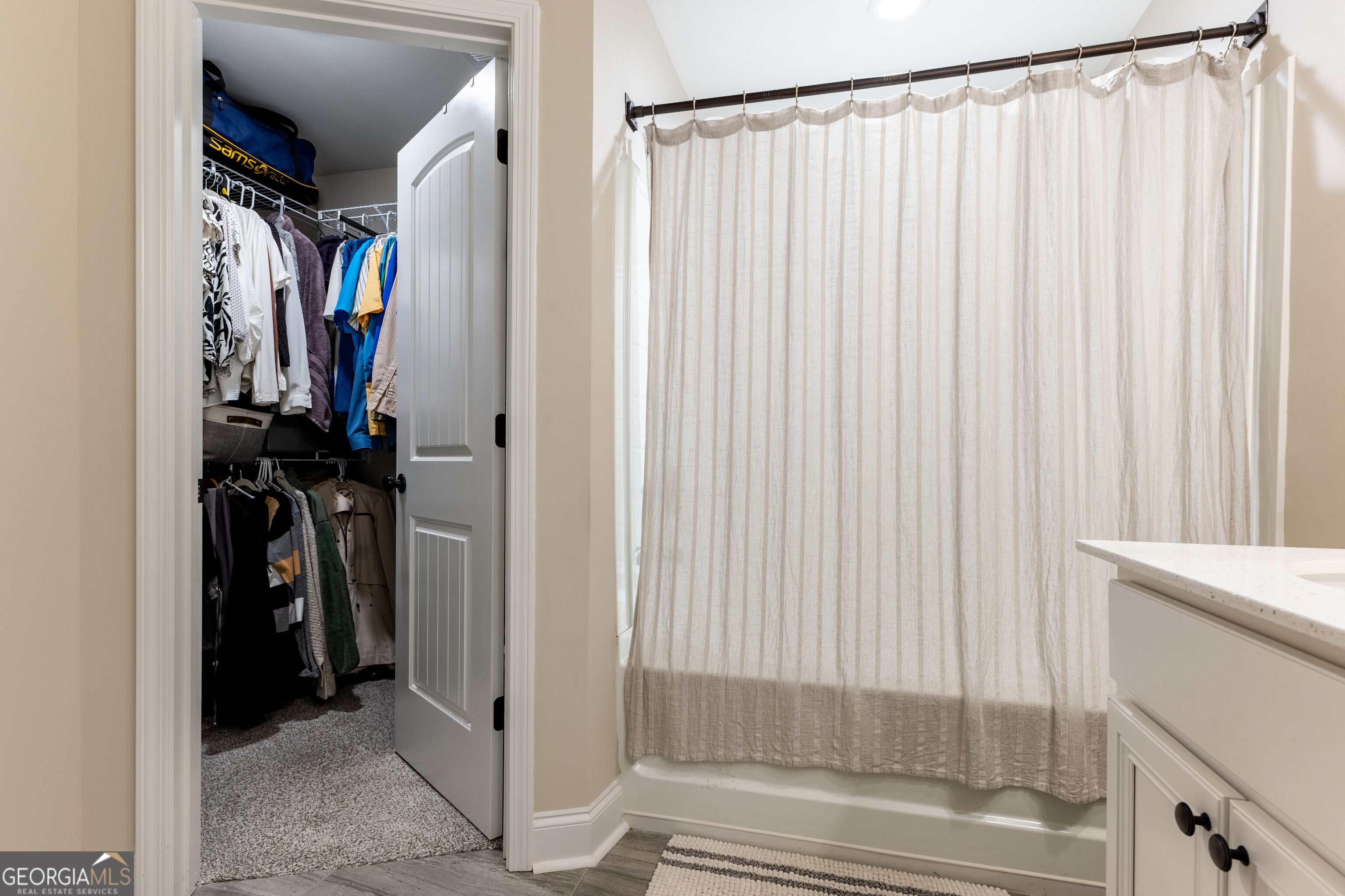 168 Red Tail Circle Property Photo 9
