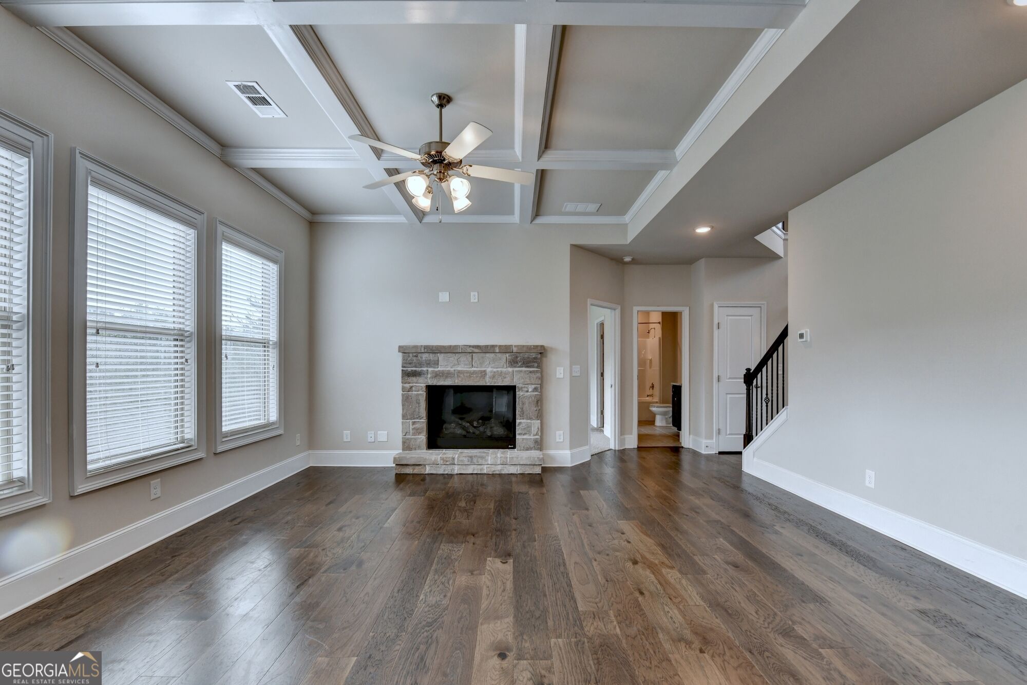 3972 Golden Gate Way Property Photo 17