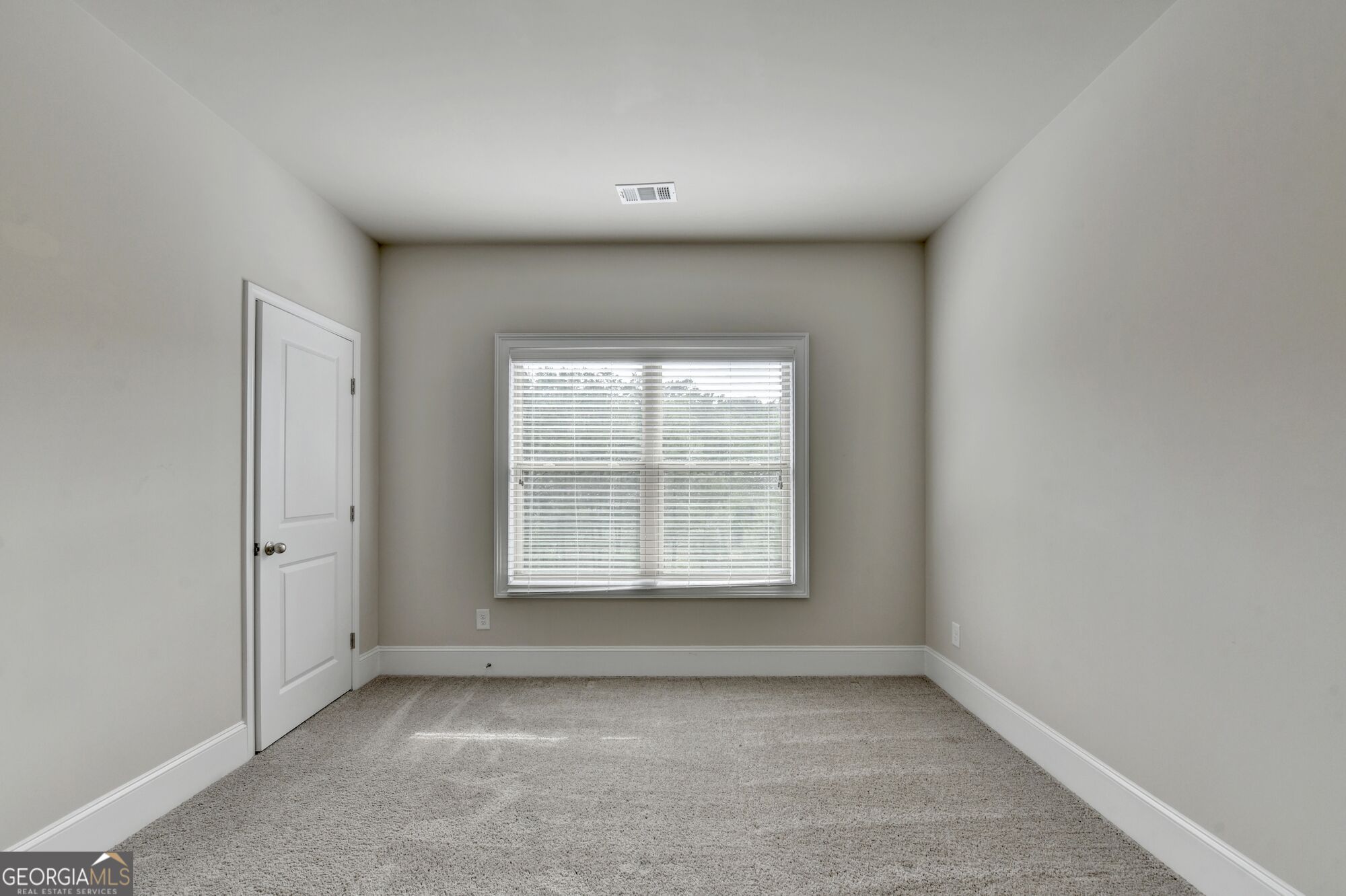 3972 Golden Gate Way Property Photo 33