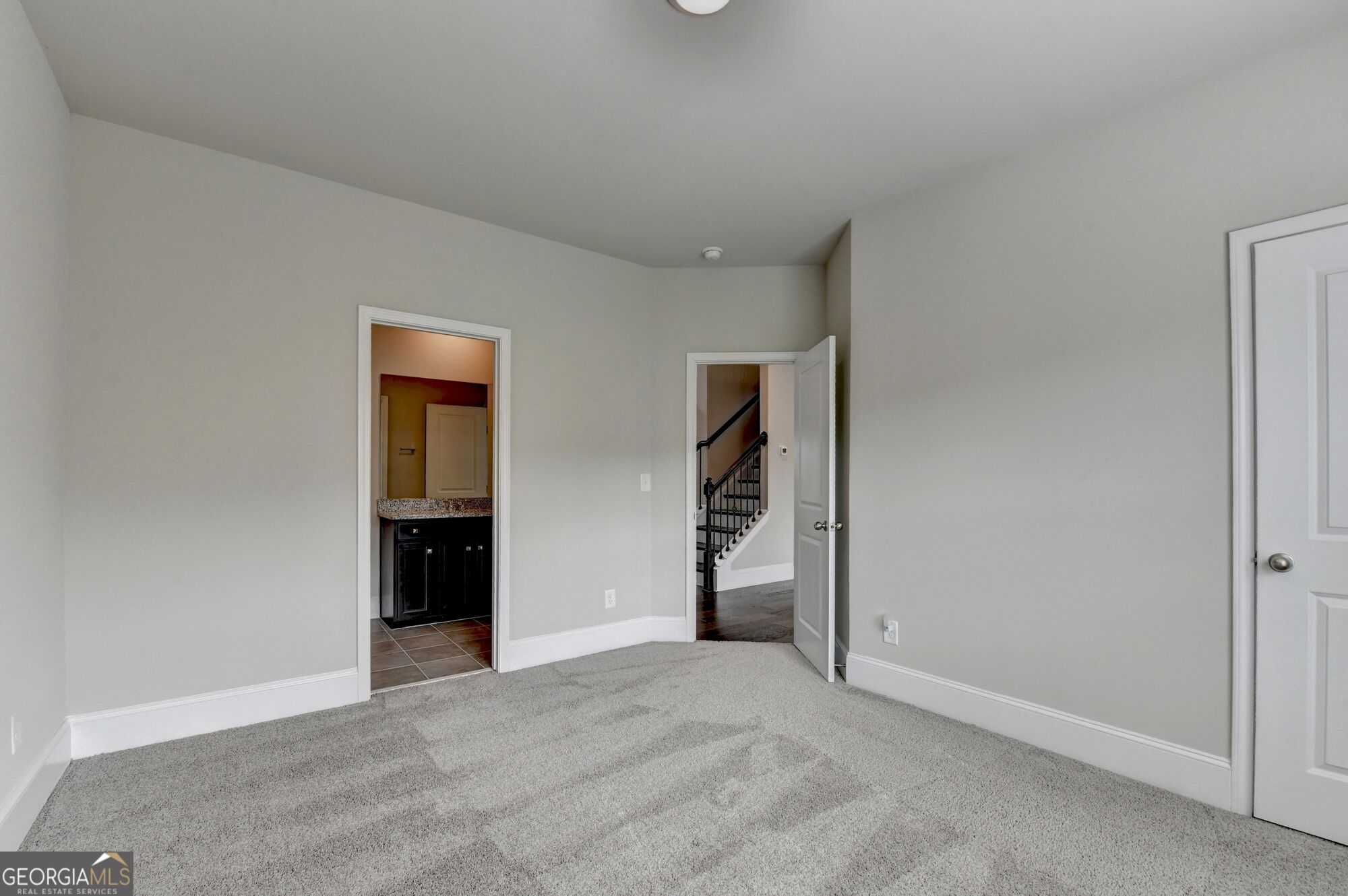 3972 Golden Gate Way Property Photo 34
