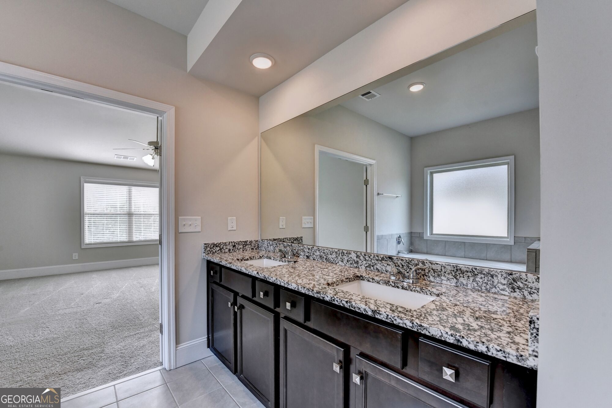 3972 Golden Gate Way Property Photo 49