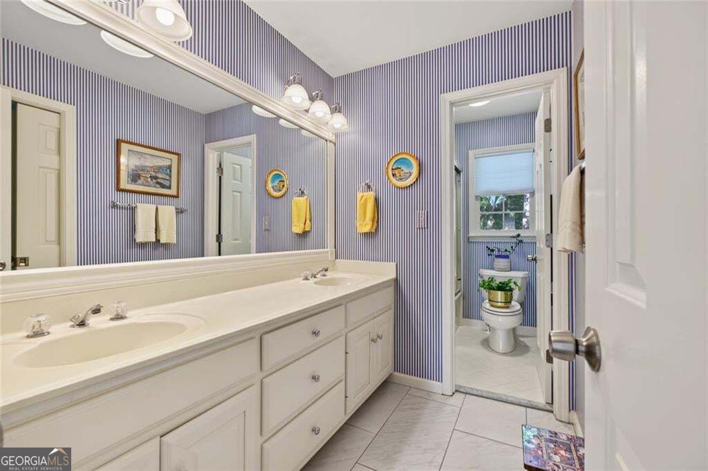 1298 Waterford Green Trail Property Photo 35
