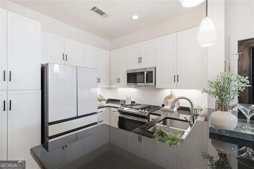 978 North Avenue Ne # 109 Property Photo 9