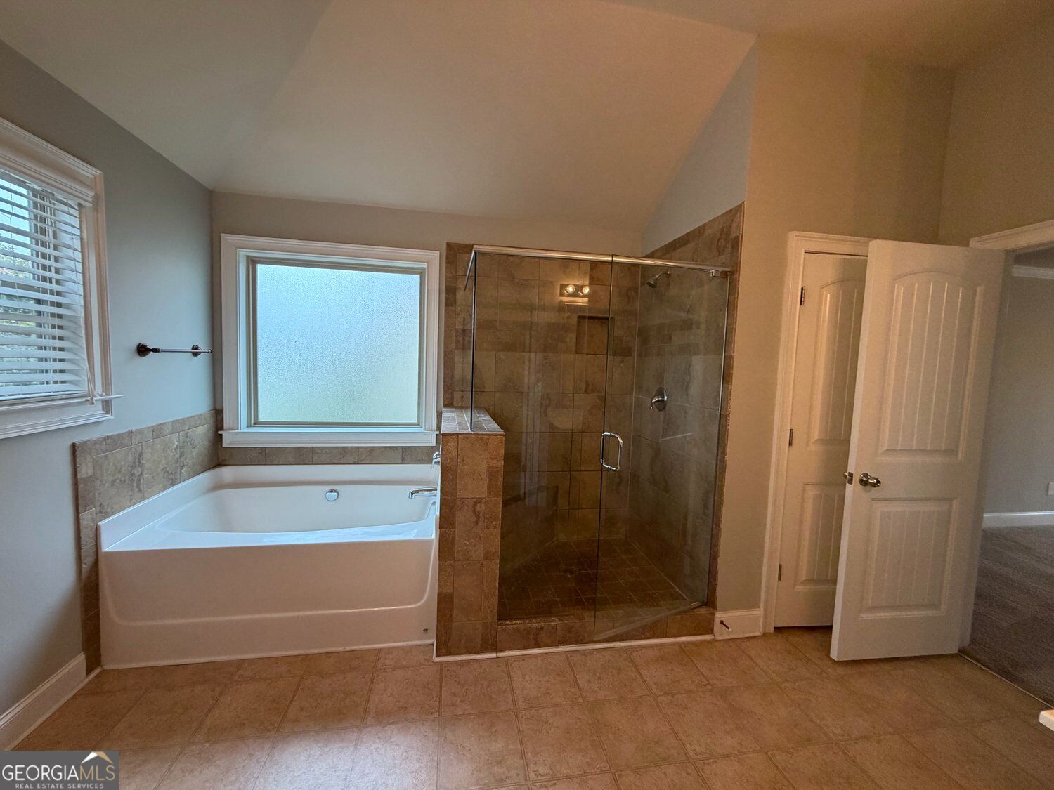 42 Fox Knoll Trail Property Photo 19