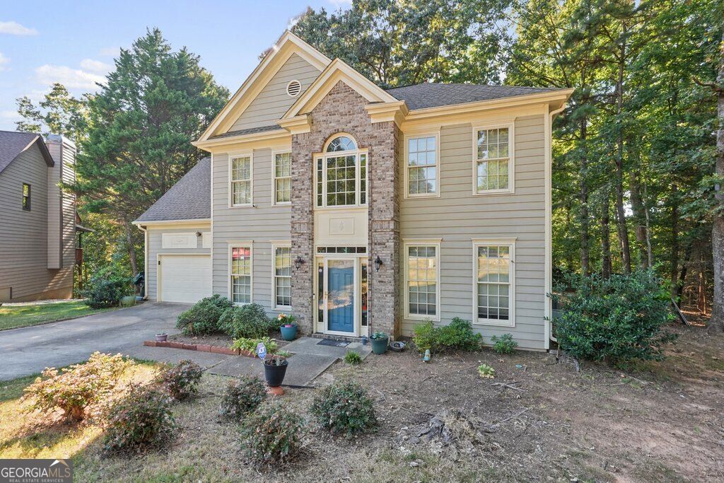 2208 Thicket Court Nw Property Photo 5