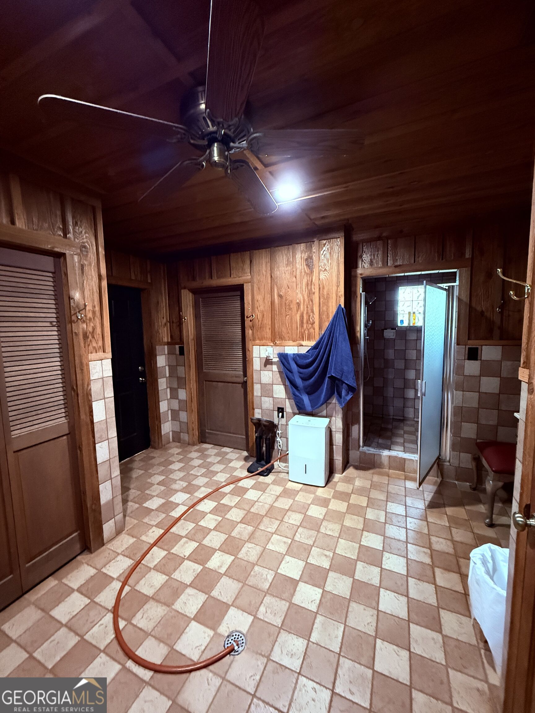 1333 E Hill Street Property Photo 49