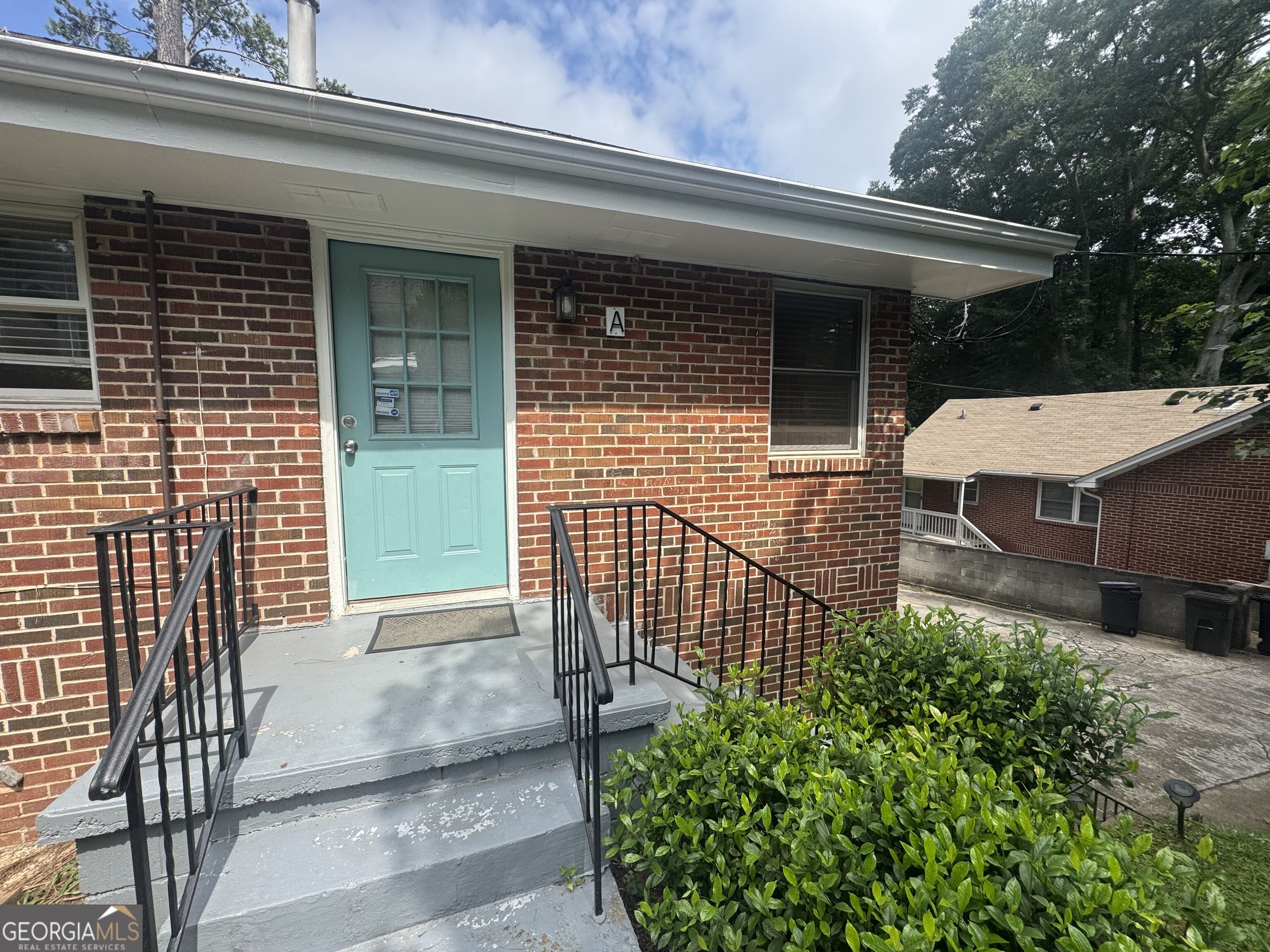 2178 Rugby Avenue Property Photo 1