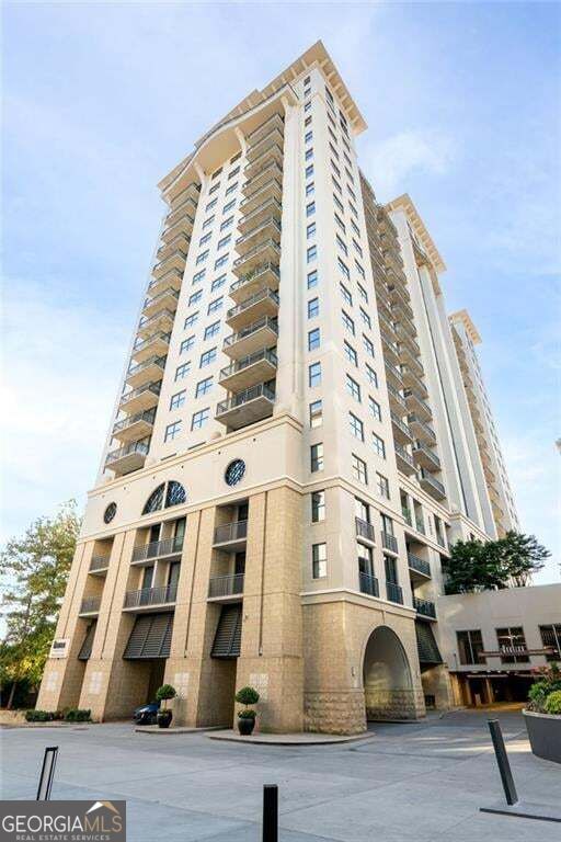 3040 Peachtree Road Nw # 611 Property Photo 3