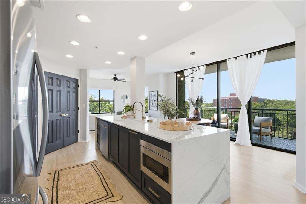 3040 Peachtree Road Nw # 611 Property Photo 5