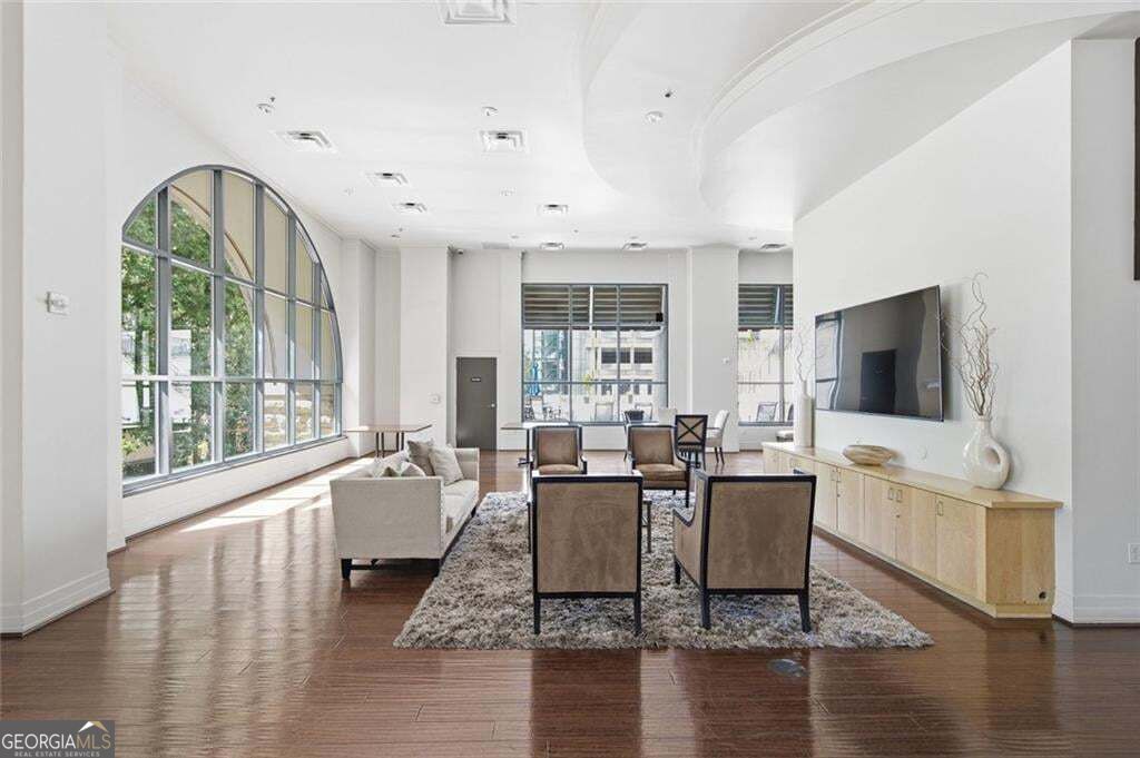 3040 Peachtree Road Nw # 611 Property Photo 56