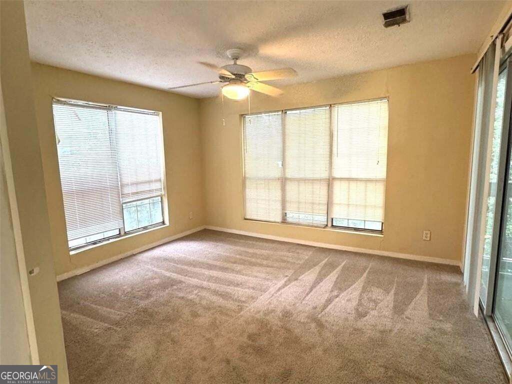 5539 Mountain Springs Circle Property Photo 9