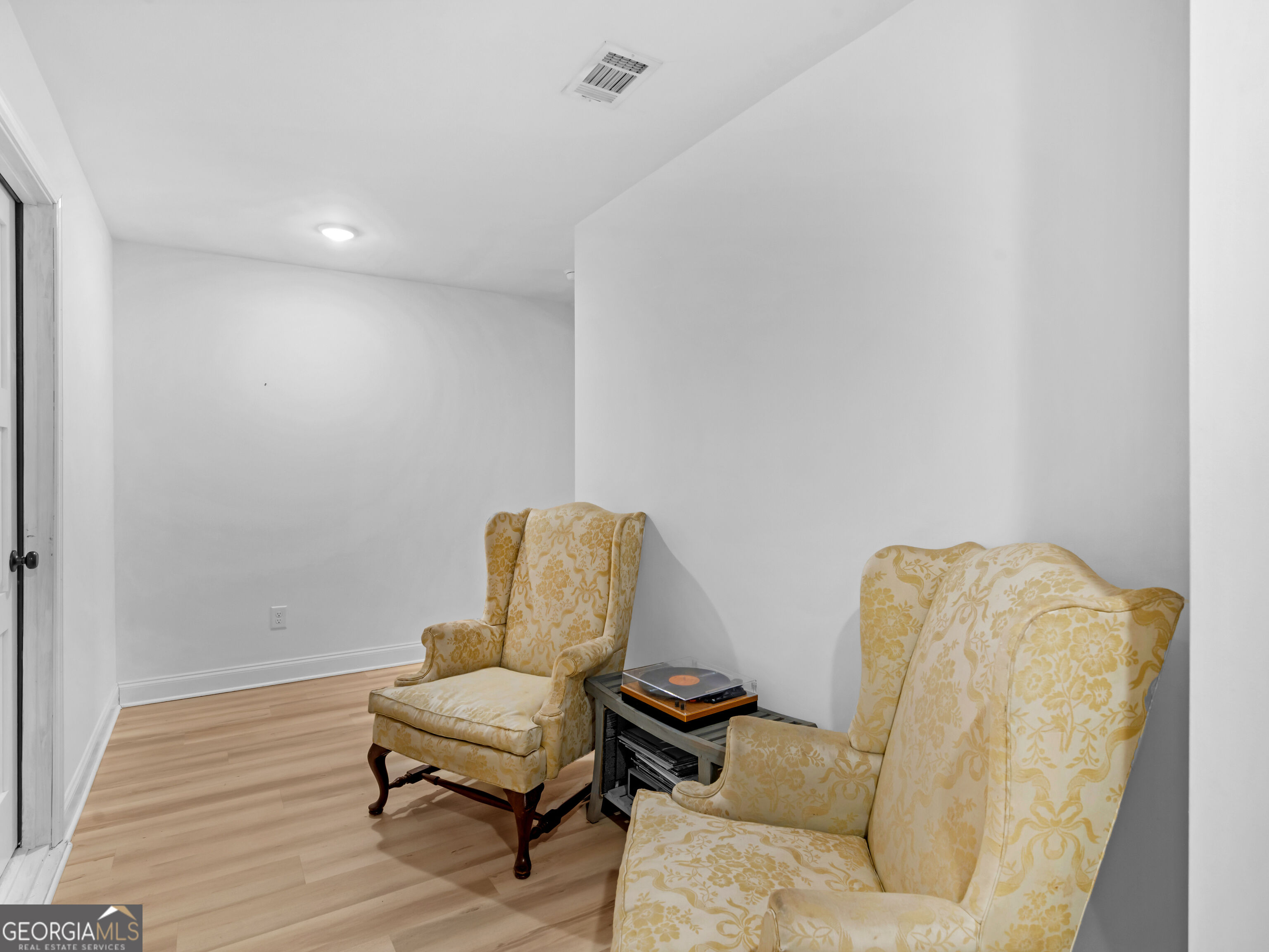 701 Marks Road Property Photo 36