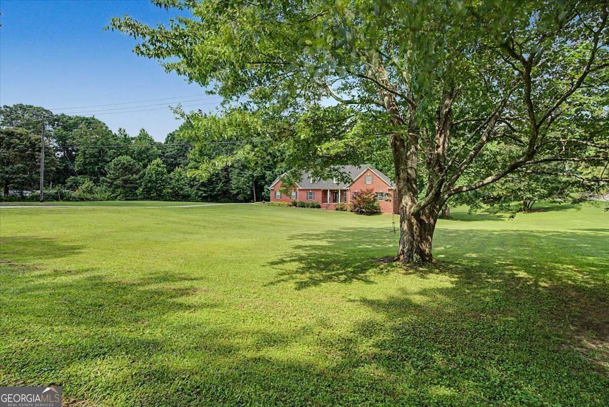 994 Rainey Road Property Photo 6