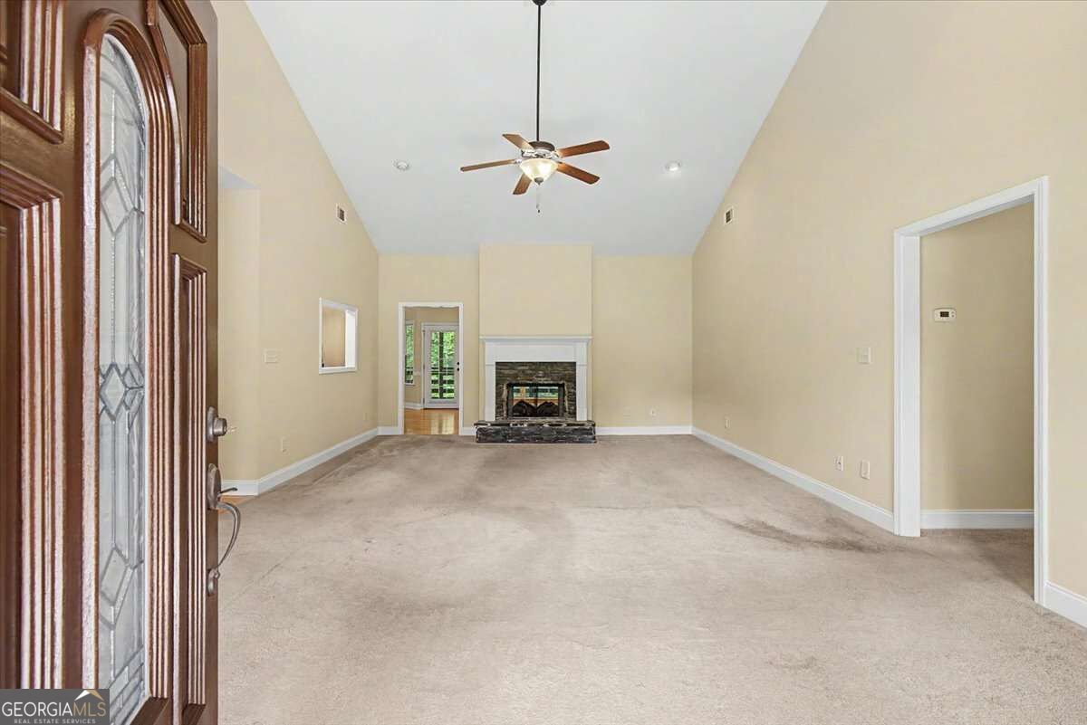 994 Rainey Road Property Photo 10