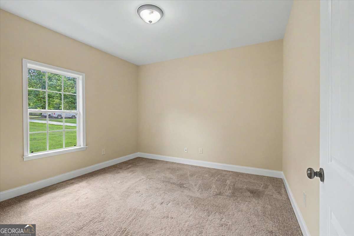 994 Rainey Road Property Photo 15