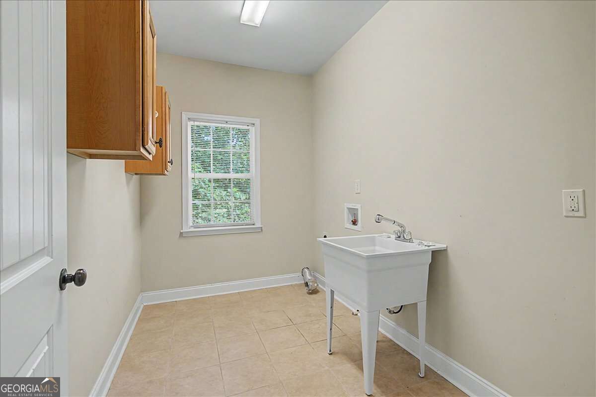994 Rainey Road Property Photo 36
