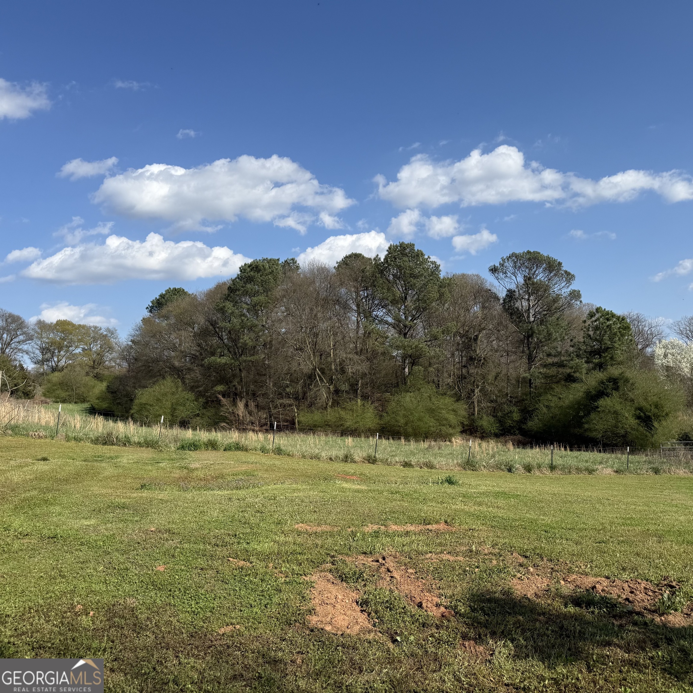 1182 Crawfords Ferry Road Property Photo 5
