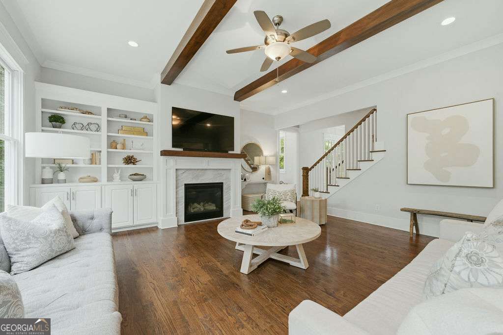 1272 Kingsview Circle Se Property Photo 7