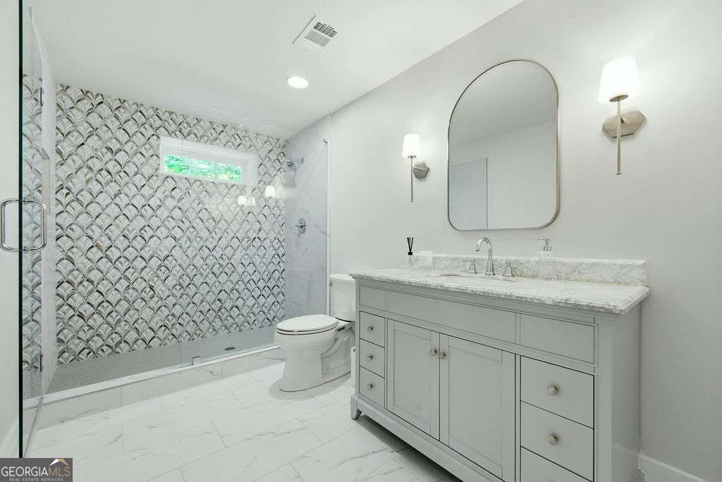 1272 Kingsview Circle Se Property Photo 43