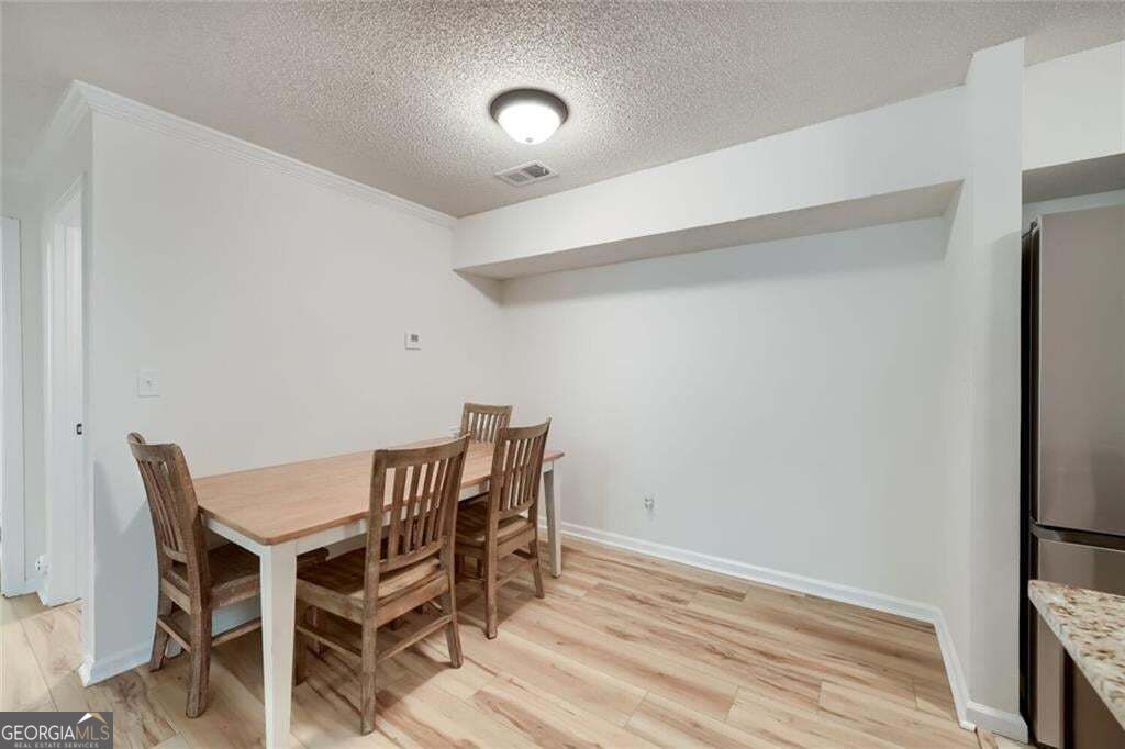 217 Cobblestone Trail Property Photo 7