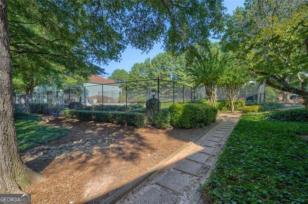 217 Cobblestone Trail Property Photo 27