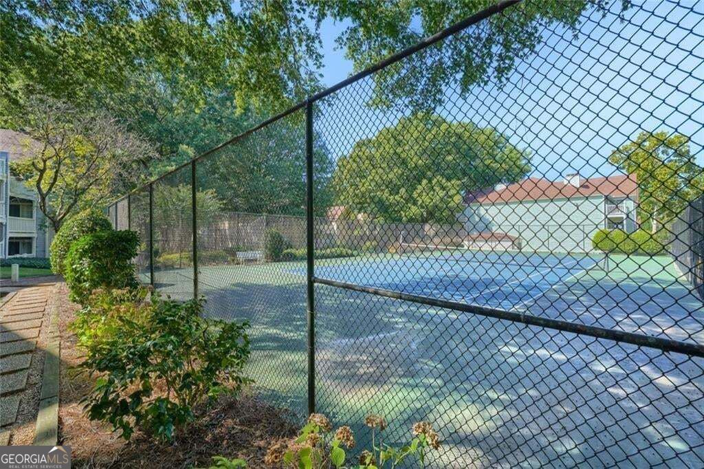 217 Cobblestone Trail Property Photo 28
