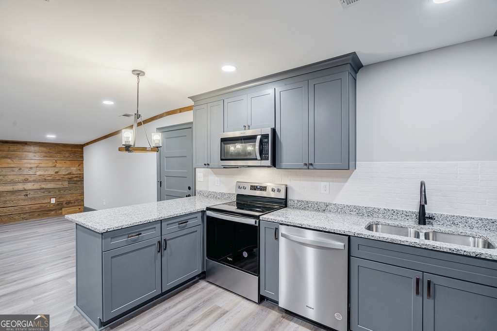 34 Depot Street # 25 Property Photo 15
