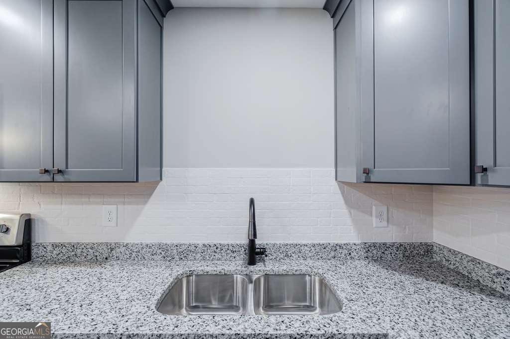 34 Depot Street # 25 Property Photo 17