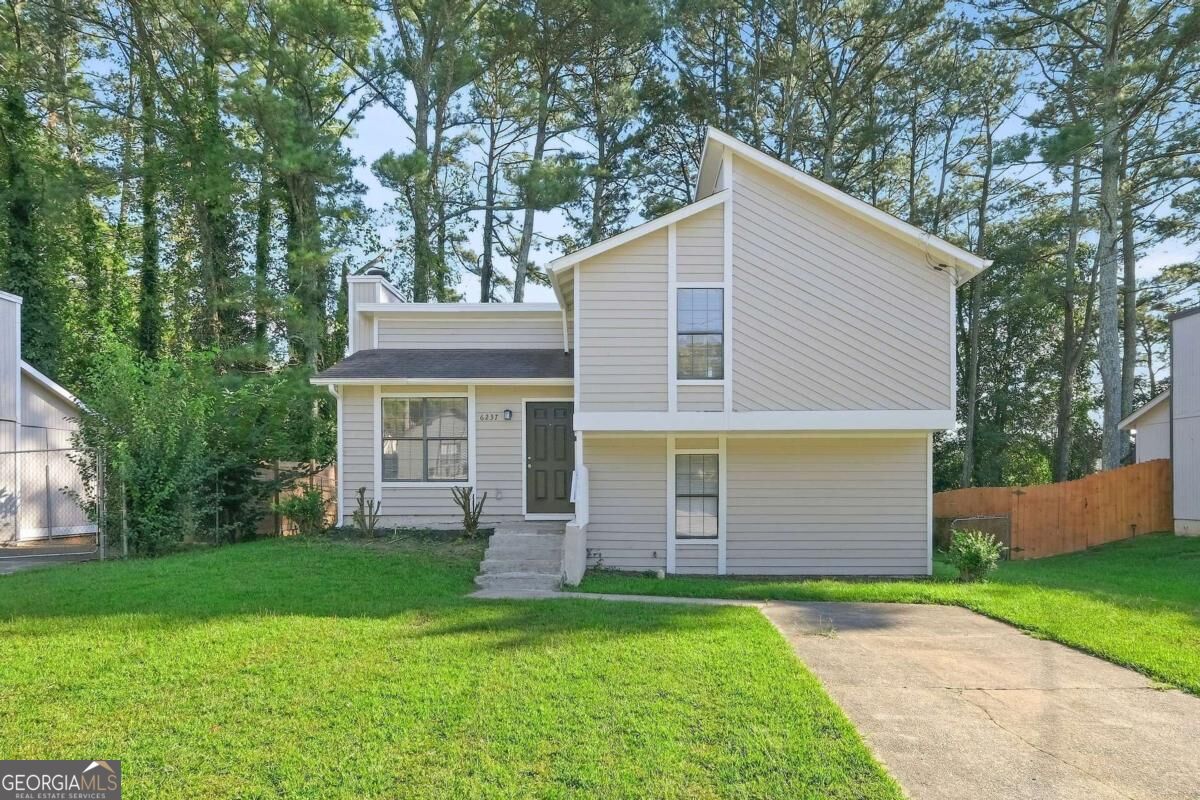 6237 Creekford Drive Property Photo 1
