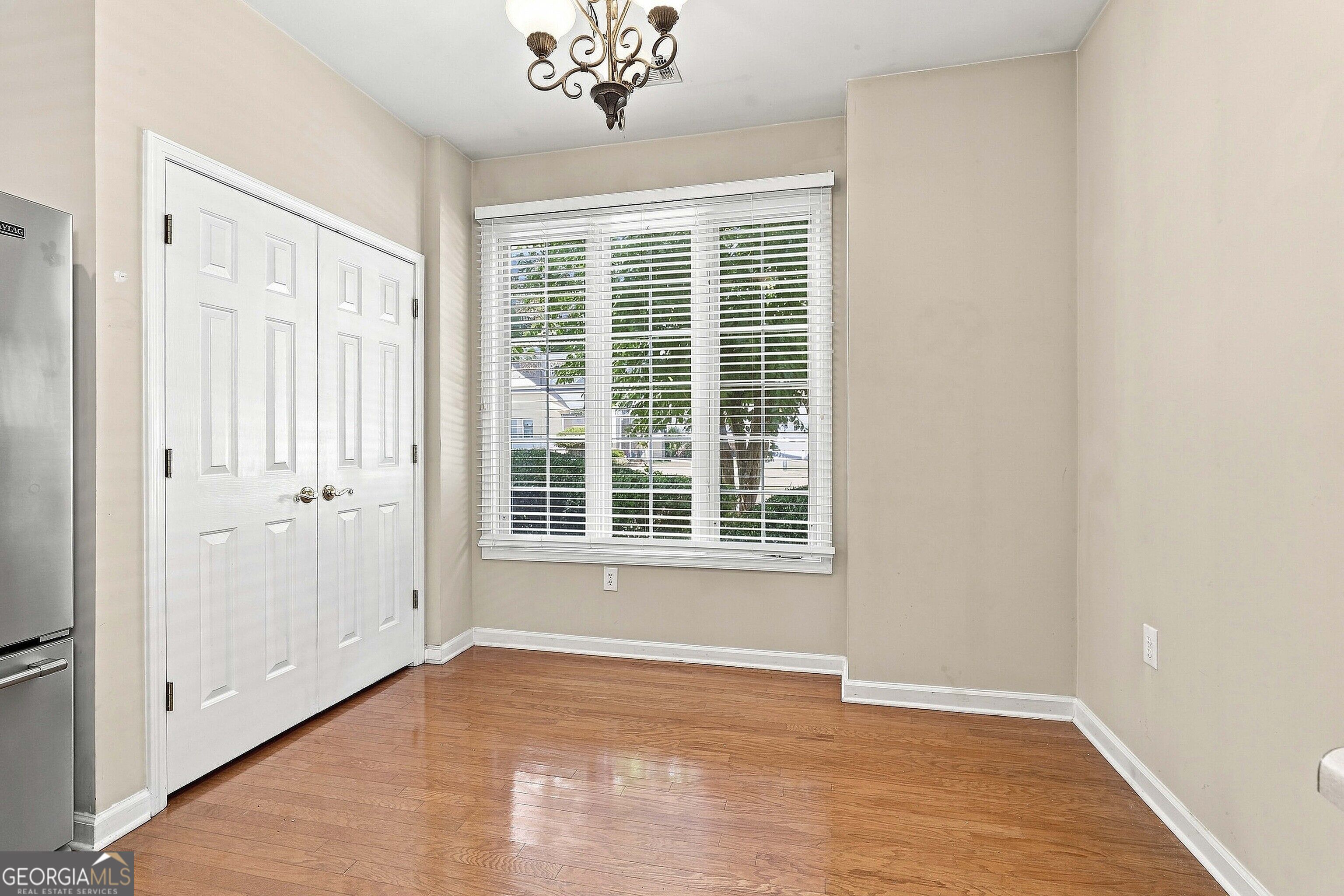 13 Hillside Drive Property Photo 8