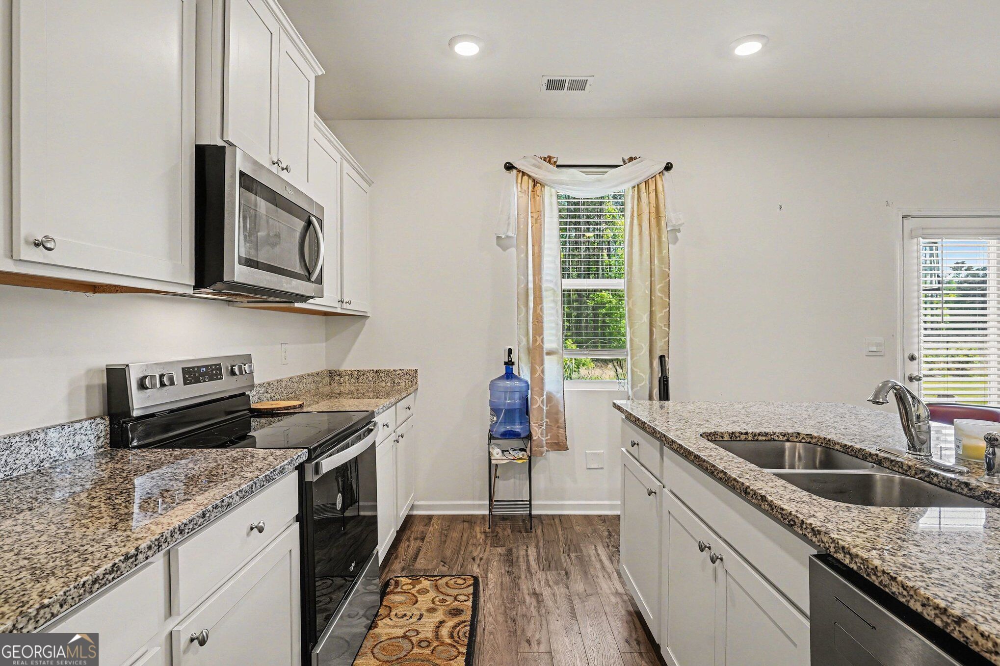 216 Friendship Oak Way Property Photo 18