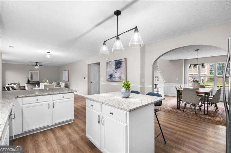 5077 Newpark Drive Nw Property Photo 13