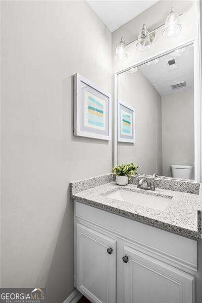 5077 Newpark Drive Nw Property Photo 18