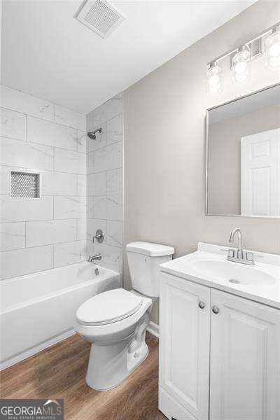 5077 Newpark Drive Nw Property Photo 31